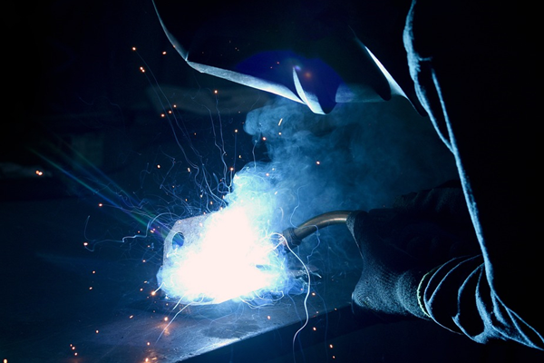 welding-3963341_960_720.png